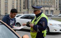 Еще в одном регионе России запретили нанимать мигрантов в сферу такси