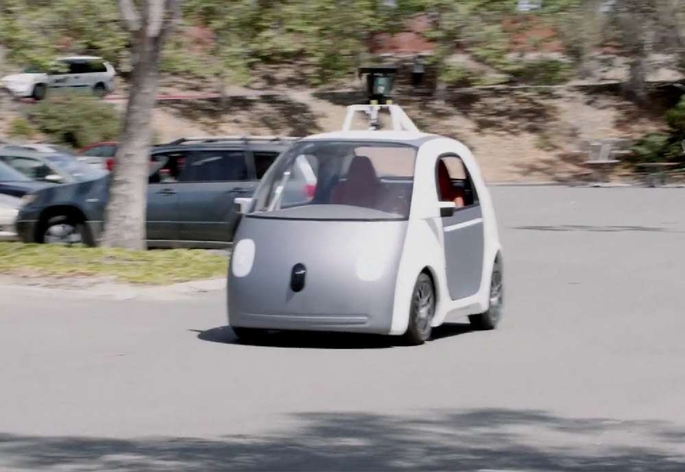 Google вывел на дорогу собственный самоуправляемый автомобиль